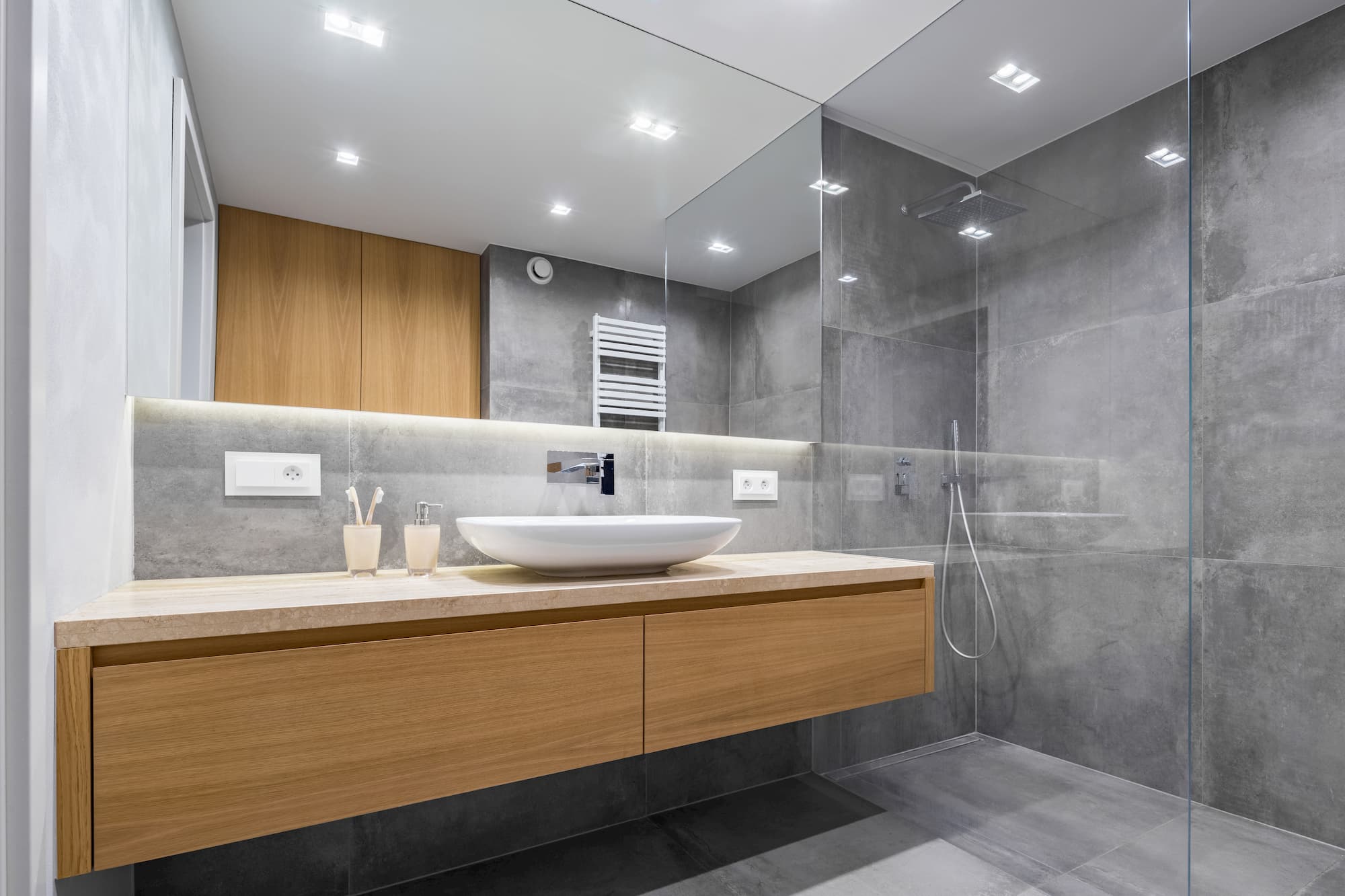Comment optimiser une petite salle de bains de moins de 5m&sup2; sans sacrifier le style ? Kingersheim